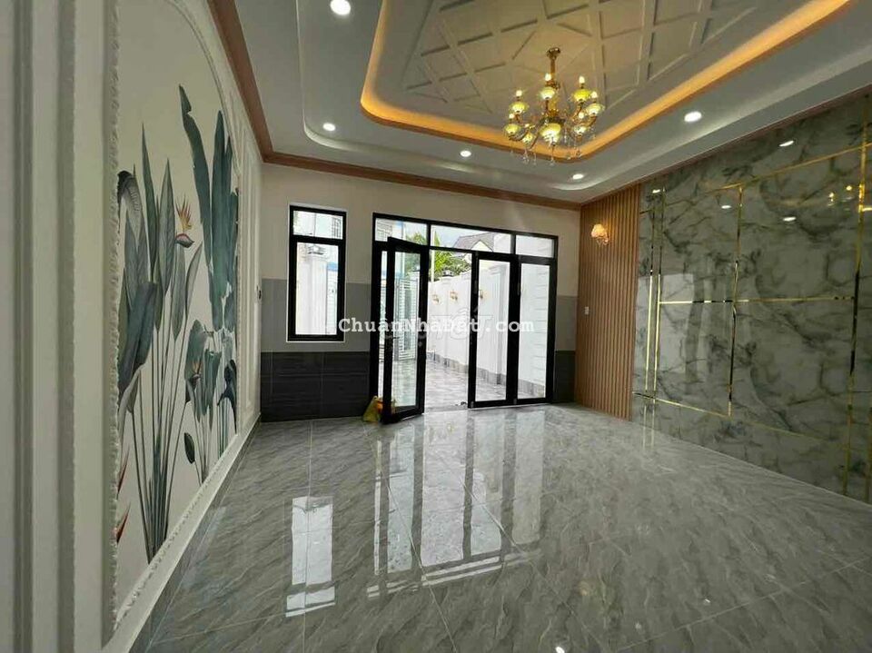 NHÀ cấp 4 Mới XÂY, ĐỐI DIỆN CHỢ VƯỢT LŨ Phường 8.ĐƯỜNG DAL Ô TÔ.