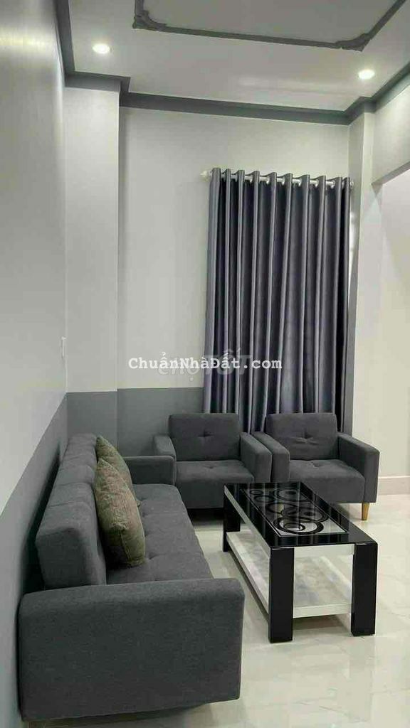 NHÀ PHƯỜNG 8. MỚI TINH LỘ Ô TÔ. gần chợ&trường