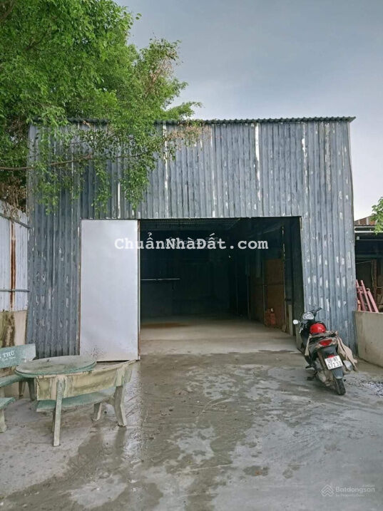 Kho bán mặt tiền đường Cầu Suối, ấp 1 xã Vĩnh Lộc A Bình Chánh. Khu dân cư hiện hữu, xe tải lớn