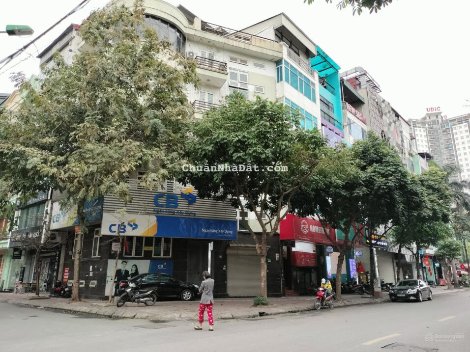 Chính chủ cần bán gấp nhà Phố Nguyễn Thị Định 82m2, vỉa hè rộng, kinh doanh sầm uất, giá 19 tỷ
