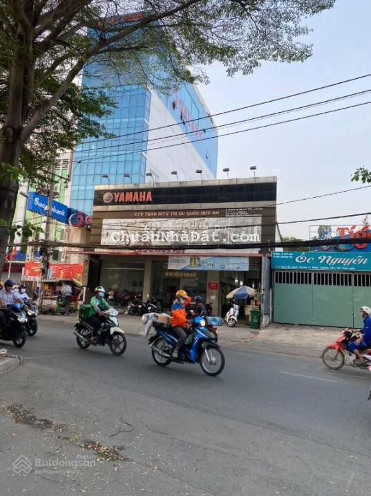 Bán nhà mặt tiền Nguyễn Duy Trinh, P. BTT, Quận 2: DT 461,5m2; GPXD hầm 9 tầng