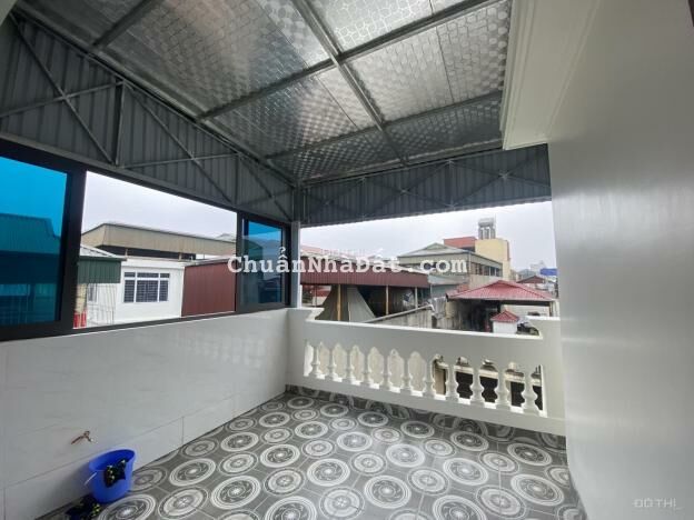 Bán nhà ngõ 3 Nguyễn Khánh Toàn, Cầu Giấy. 35m2 xây 5 tầng mới, lô góc 2 mặt thoáng mới giá 5 tỷ