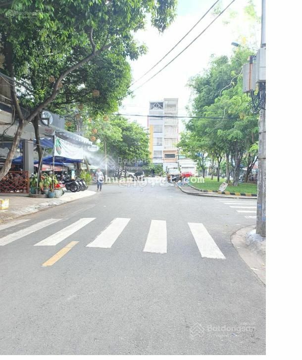 Vườn lài (ngay công viên phan đình phùng), dt 4,5 x 12m, nhà 3 lầu