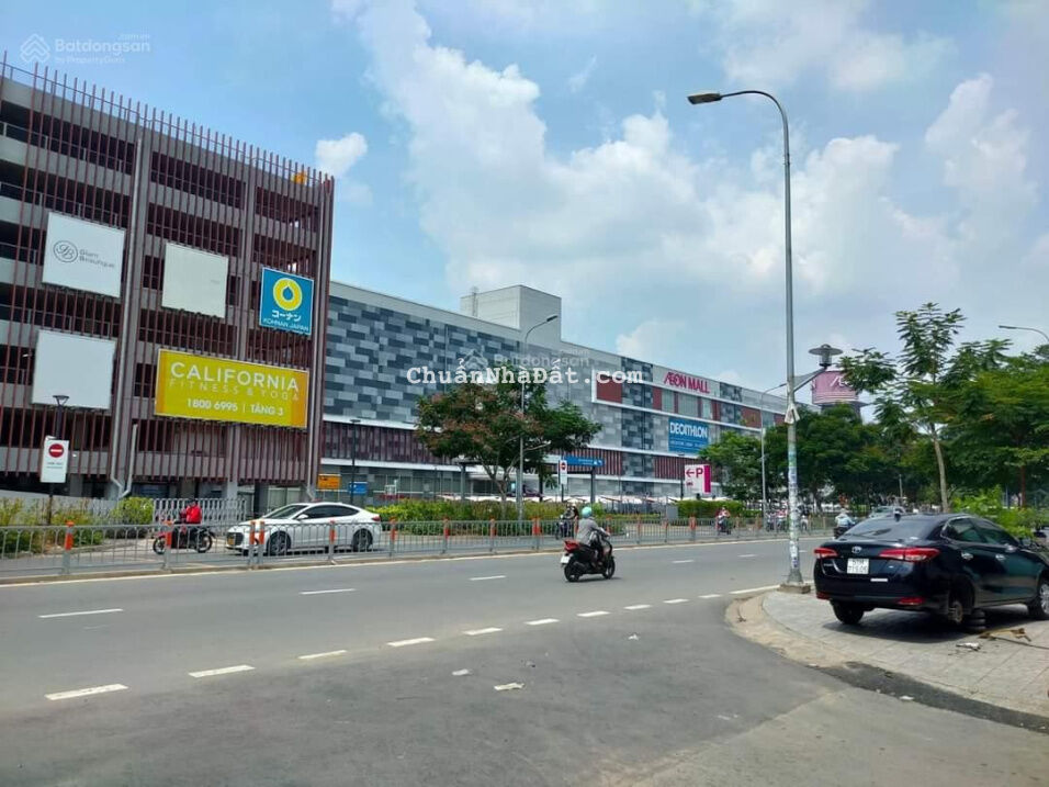 Hẻm xe tải, đối diện Aeon Tân Phú, 60m2, 5 tầng, 3PN. Còn 9, X tỷ