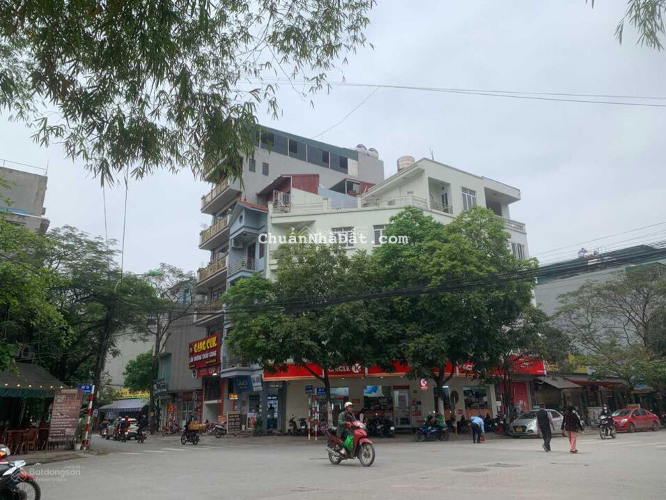 Chính chủ bán gấp 100m2 đất mặt phố Phú Diễn, 2 thoáng, vỉa hè kinh doanh sầm uất giá 15.9 tỷ