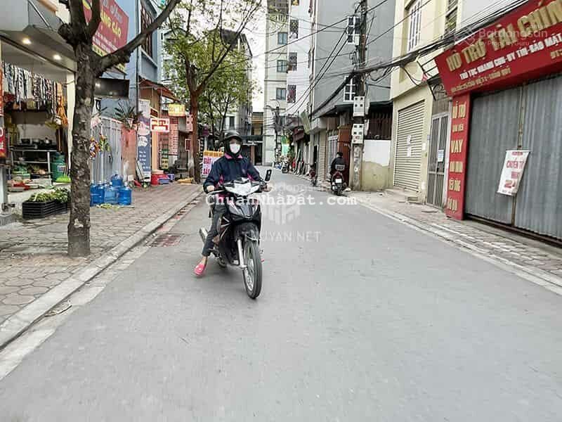 Cần bán 104,8m2 nhà cấp 4 đẹp tại mặt phố Cửu Việt 1, Trâu Quỳ, Gia Lâm