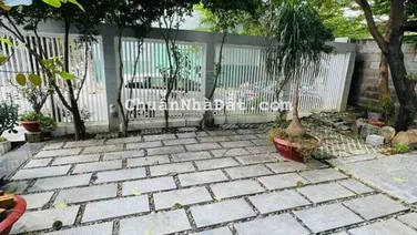 Cho thuê biệt thự sân vườn rộng KĐT Vĩnh Điềm Trung giá rẻ (full nội thất)