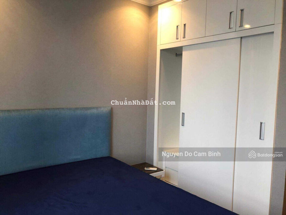 Cho thuê chung cư Vinhome Central Park, khu Central 3, 82 m2, NTCC, 25tr bao PQL. 0933 964 533