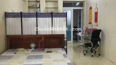 Cho thuê căn hộ tầng 1, khu tập thể đại học Sư phạm tiện ở, văn phòng. 7 triệu