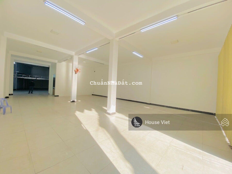 Chính chủ cần cho thuê nhà mặt tiền 375 Ông Ích Khiêm - ngang 9m