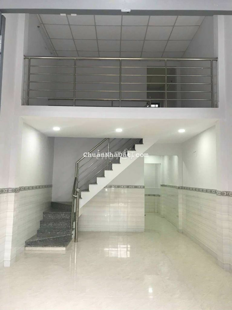 Nhà bao đẹp.4 triệu.đường Bình Thành.gần trường Ngô Quyền