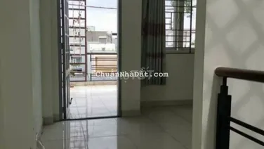 Nhà 2 lầu, mới đẹp, sạch sẽ 4×20 cho thuê lâu dài