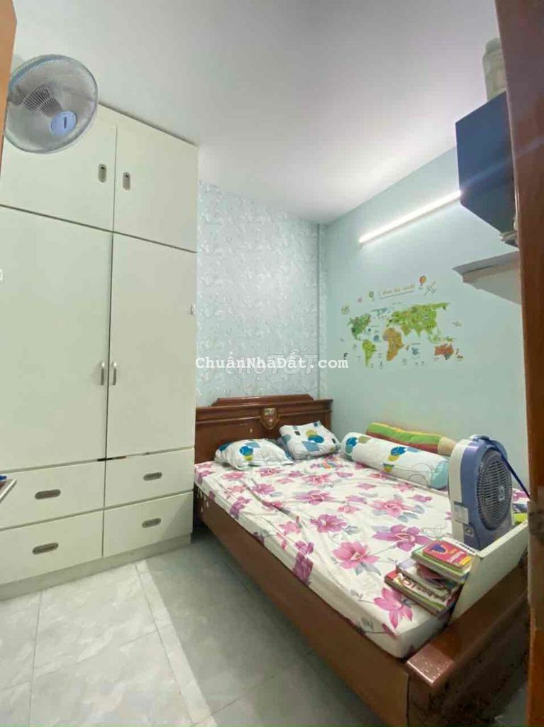 Nhà mới. Hình chụp thật tế. Full nội thất. 3PN.2WC. Phan Chu Trinh. BT