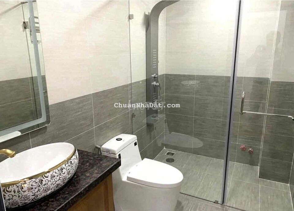 ✅Nhà VIP_2 Lầu_4PN_3WC_Đường NGUYÊN HỒNG_P11_BÌNH THẠNH