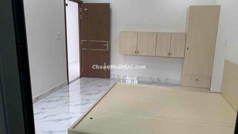 Cho Thuê Nhà 3 Tầng Mặt Tiền Hồ Trung Lượng Hoà Xuân Cẩm Lệ 4PN