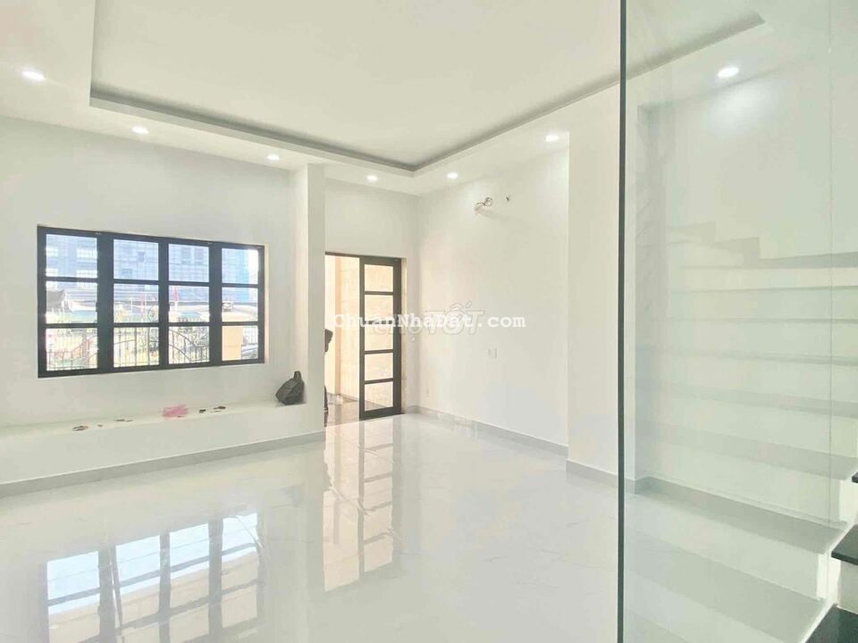 🐳★ Nhà đẹp CITYLAND PARK HILLS, Ngay cạnh Lotte (5x20)