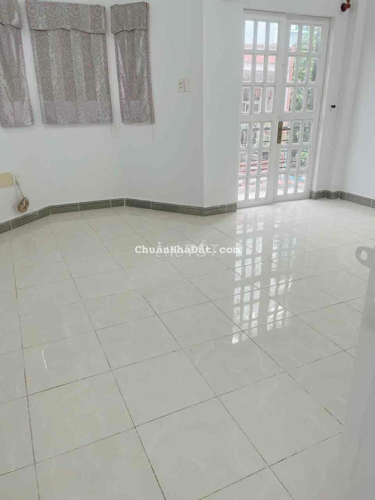 Cho thuê nhà 1 sẹt hẻm 12m đường Lê Đức Thọ,P16 gần nhà thiếu nhi 1/6