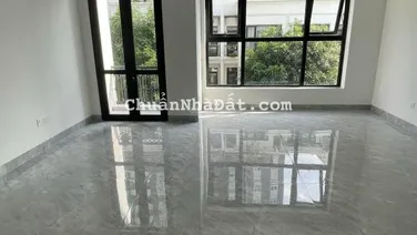 Cho thuê nhà khu đô thị Galaxy Vạn Phúc, Hà Đông 105m2 lô góc, 5 tầng. Thang máy. Giá 35tr