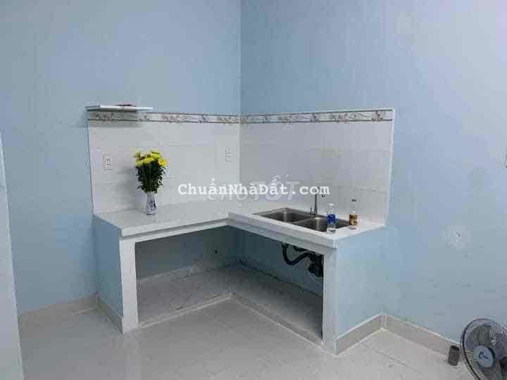 Cho thuê nhà sát bên bến xe an sương bà điểm