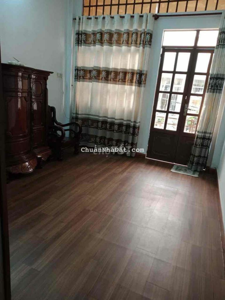 Cho thuê nhà lầu 2 phòng ngủ gần ĐH Cần Thơ