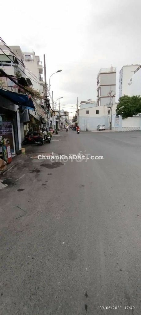 Cho thuê nhà nguyên căn 2 tầng 2pn giá 9tr500