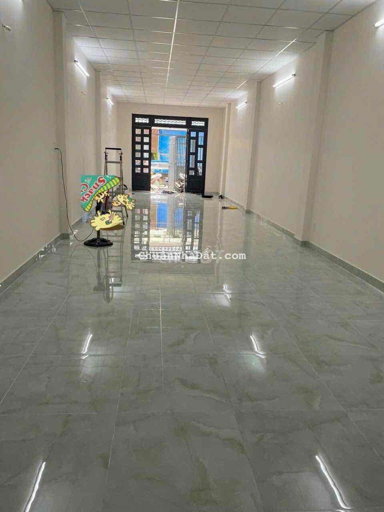 Cho Thuê Nhà Cấp 4 Mặt Tiền Thới an Gần Ngã ngã ba.Dt:4x25m Suốt Mới