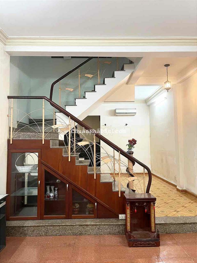 NHÀ ĐÚC ĐẸP NGAY CHỢ HẠT ĐIỀU QUẬN 12 3PN GIÁ 7 TRIỆU