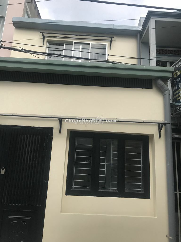 Gấp, nhanh ! Nhà gần Chợ hẻm thông mới xây sơn sửa , vừa ở bán nhỏ lẻ