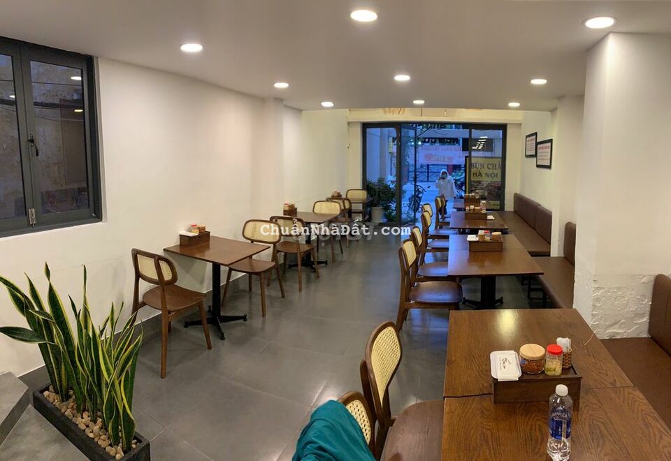 Cho nhà thuê nhà  Cao Thắng, Quận 3, 5x20m , trệt + lầu , Giá 50 triệu