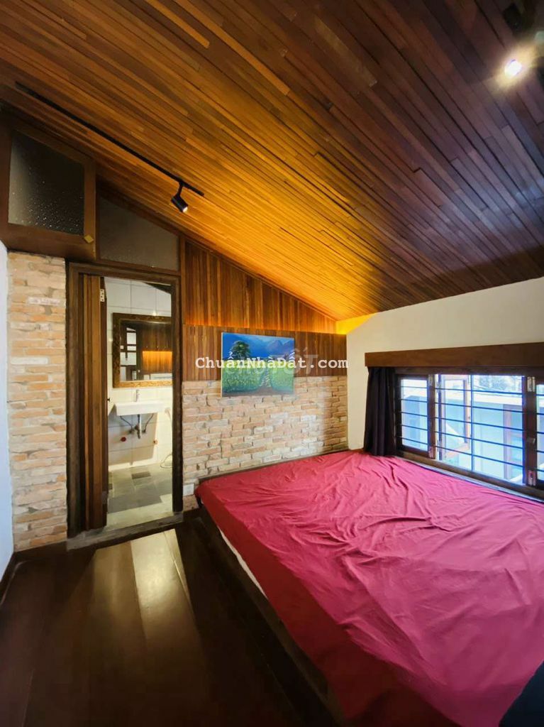 Cho thuê nhà nguyên căn. Đường Trần Quốc Toản. Quận 3