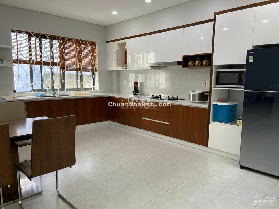 Cho thuê nhà 1 lầu rất đẹp đường xe hơi Cư Xá Phú Lâm D Q.6