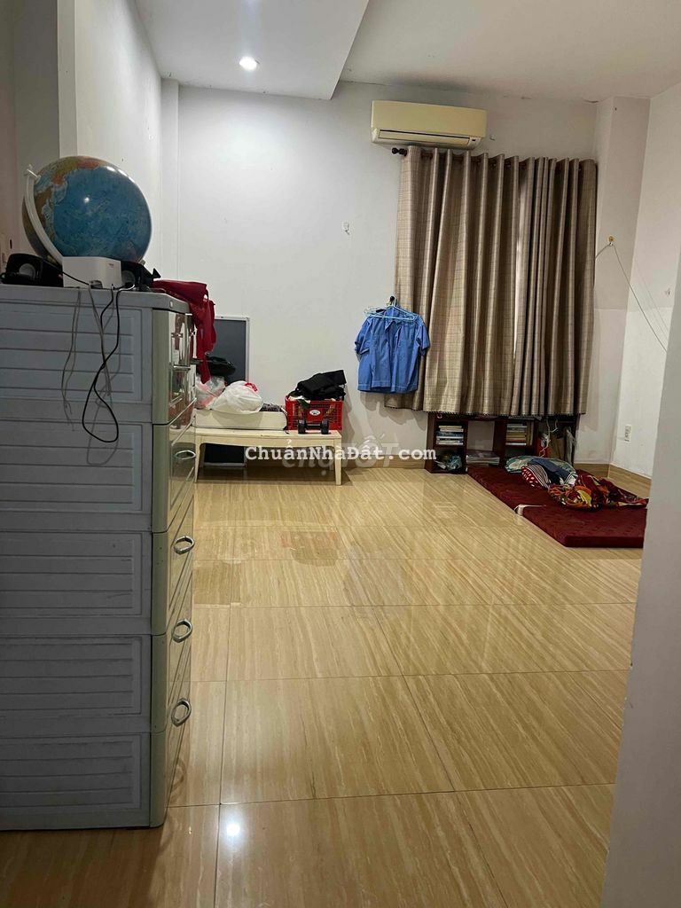 Mặt Tiền ĐS Tân Quy 4x22 , 2 Lầu 4 Phòng .