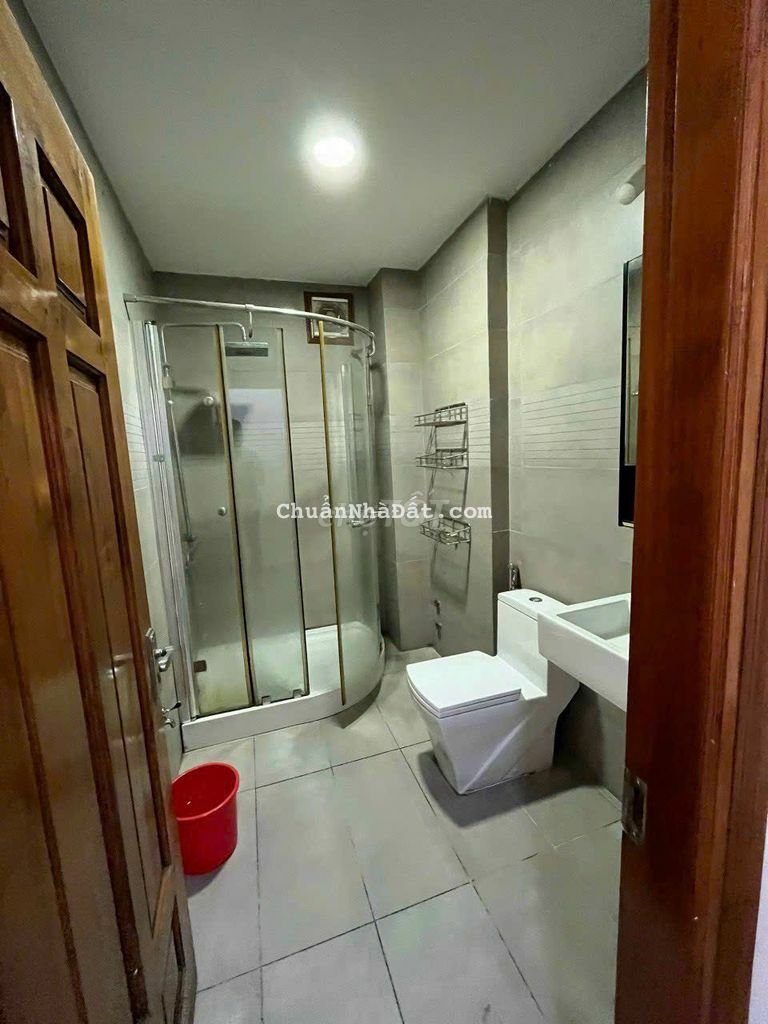 cho thê nhà nguyên căn 793 hẻm xe hơi khu biệt thự Kiều Đàm p.Tân Hưng