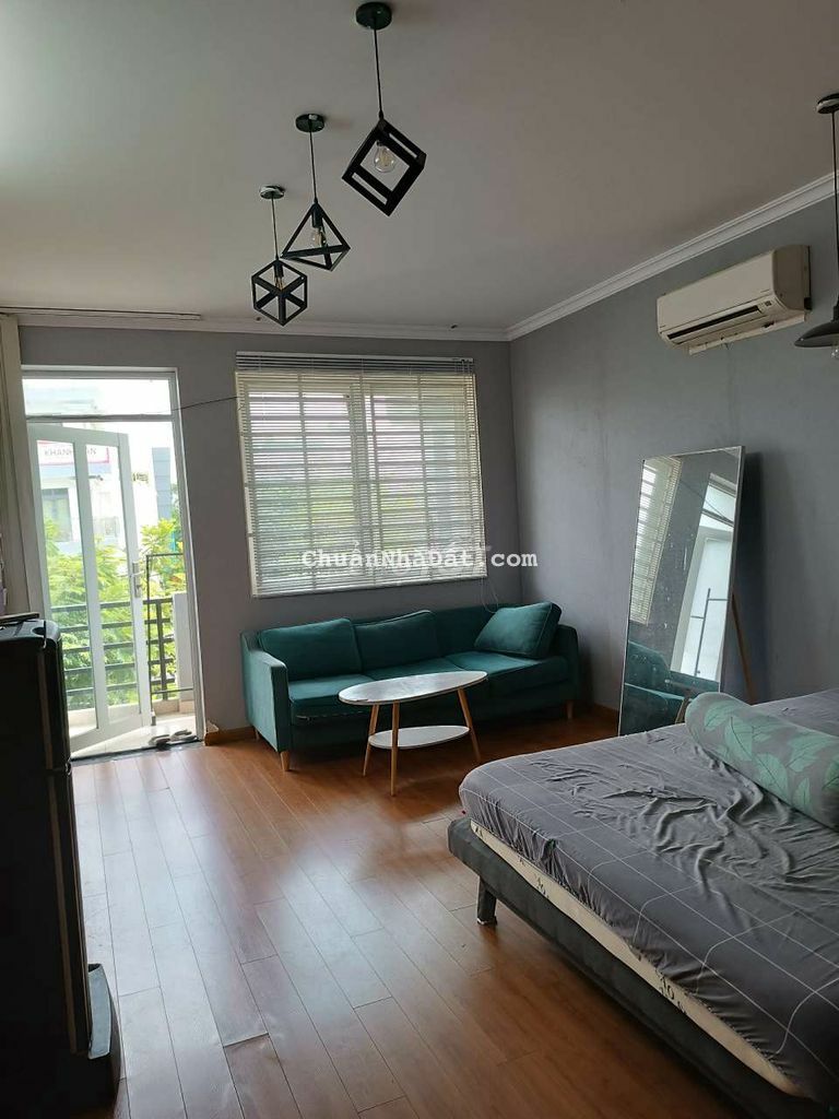 Cho thuê nhà mt đg phú Thuận giáp PMH.dt:4x20m.3lầu.6pn