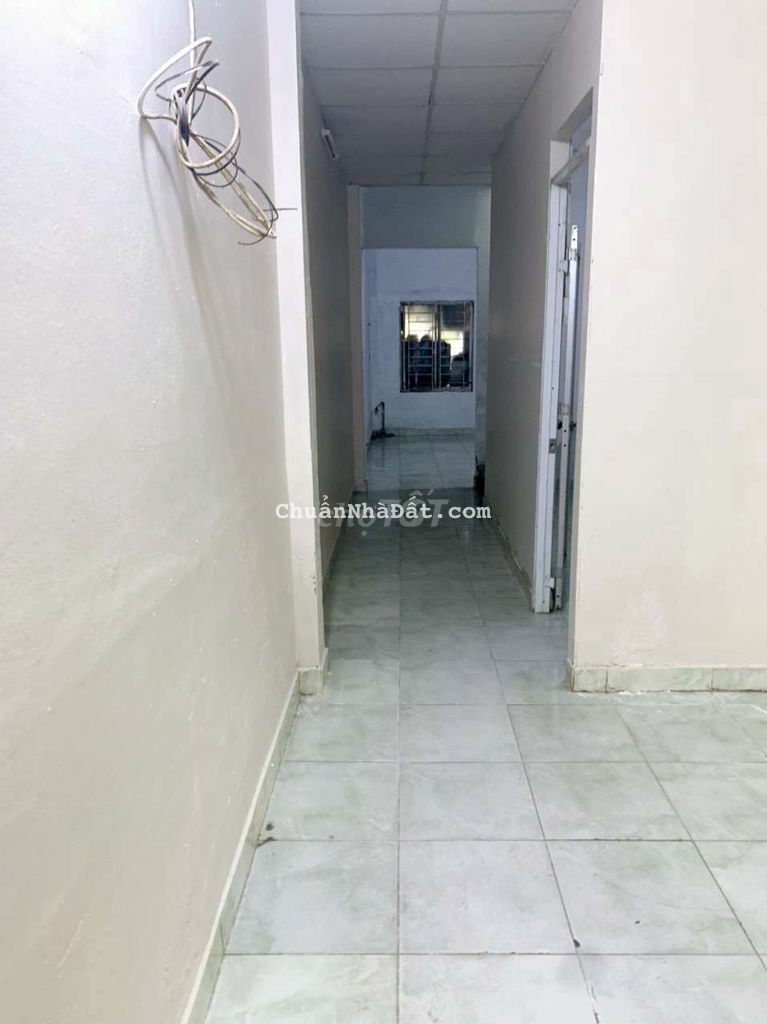 Cho thuê nguyên căn 4x18