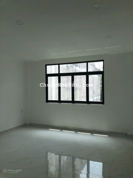 Cho thuê nhà Khu Dân Cư Nam Long, đường Liên Phường Q9, giá 18tr/ tháng