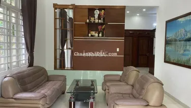 Vila yên tĩnh an ninh sân vườn gần phạm văn đồng