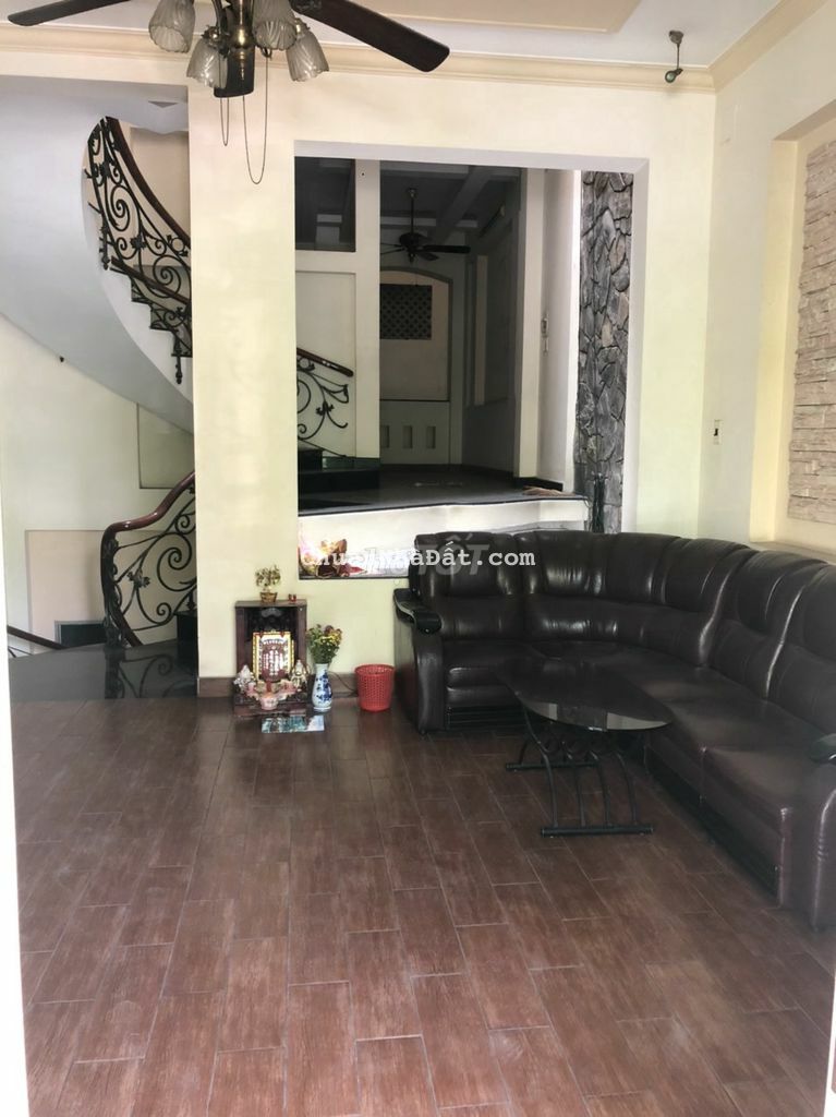 Cho thuê nhà nguyên căn 5x25m 1 trệt 3 lầu 6 PN _ MT Nguyễn Minh Hoàng