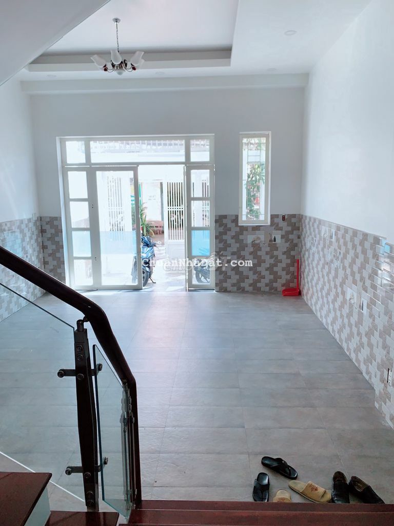 Chỉ 20tr MTNB Phan Chu Trinh 5x20m đúc 2 lầu st 4PN Nhà mới