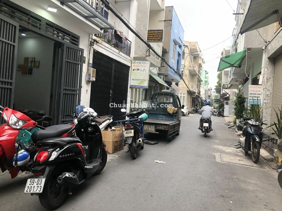 nguyên căn hẻm tân kỳ tân quý 3.5x10  , lầu  , sạch sẽ