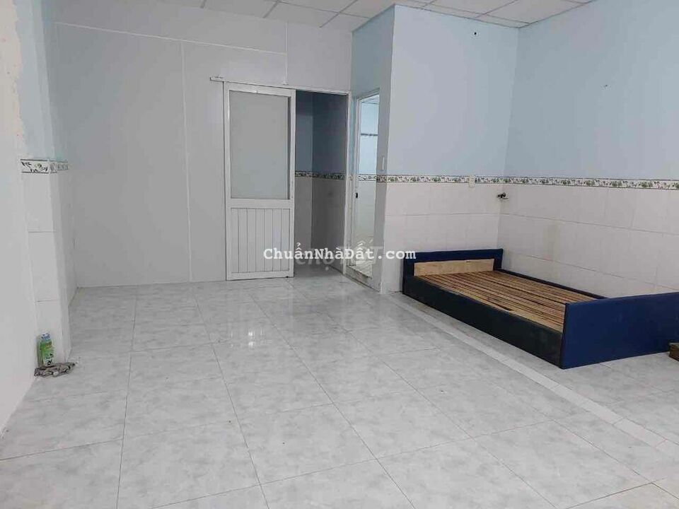 NHÀ CHO THUÊ hẻm nhỏ gò dầu DT 5x7 đúc 1lửng 1lầu 2pn 2wc nhà đẹp