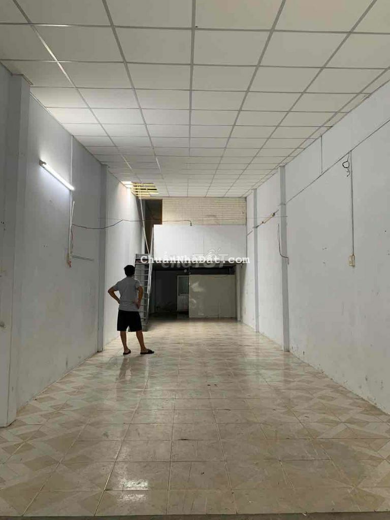 NHÀ CHO THUÊ hẻm 8m vườn lài DT 4x22 đúc lửng 2wc trên dưới trống suốt