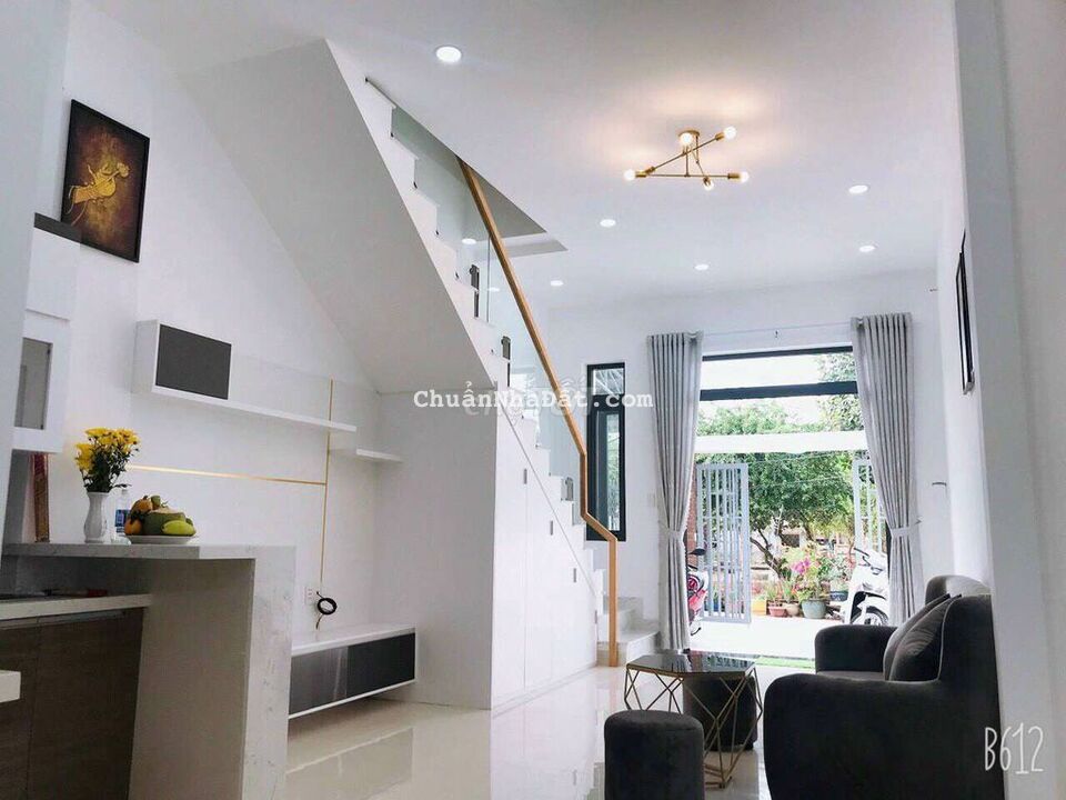 Cho thuê nhà trệt lầu 3pn 2wc hẻm nguyễn thị minh khai phú hoà