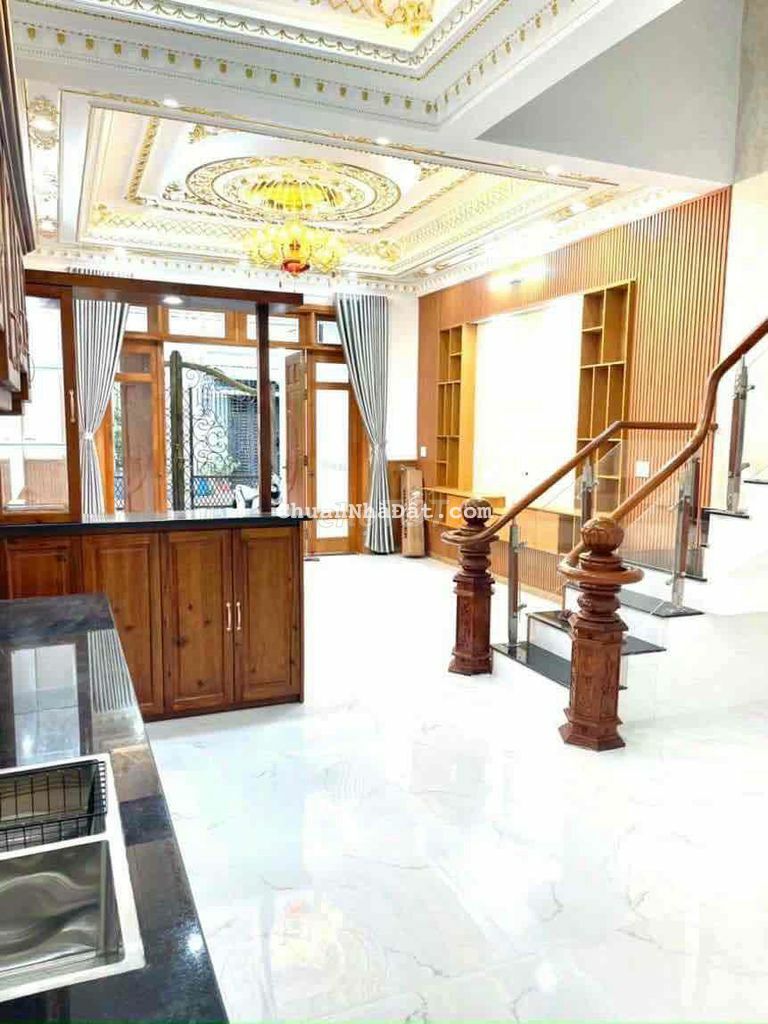 nhà 1 trệt 2 lầu sân xe hơi 4 chỗ, 4p ngủ đường 7m thông 10tr/th