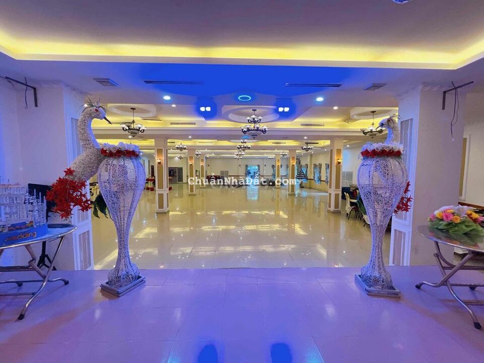 Cho thuê Nhà Hàng Ngay cầu mới giá 82tr