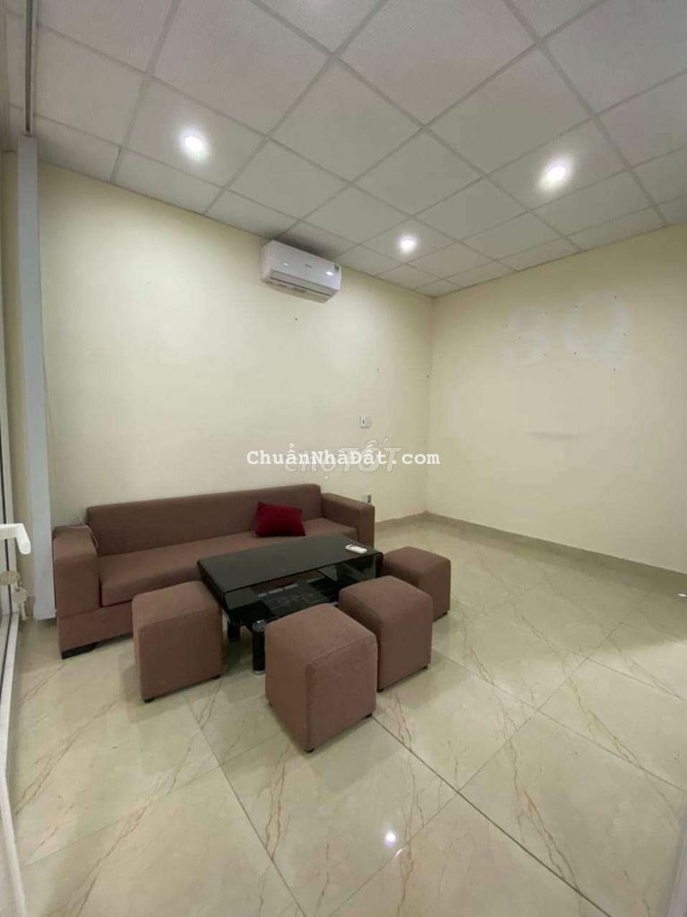 Cho thuê mặt bằng nhà mê lửng gần đường lê quảng chí ,hòa xuân