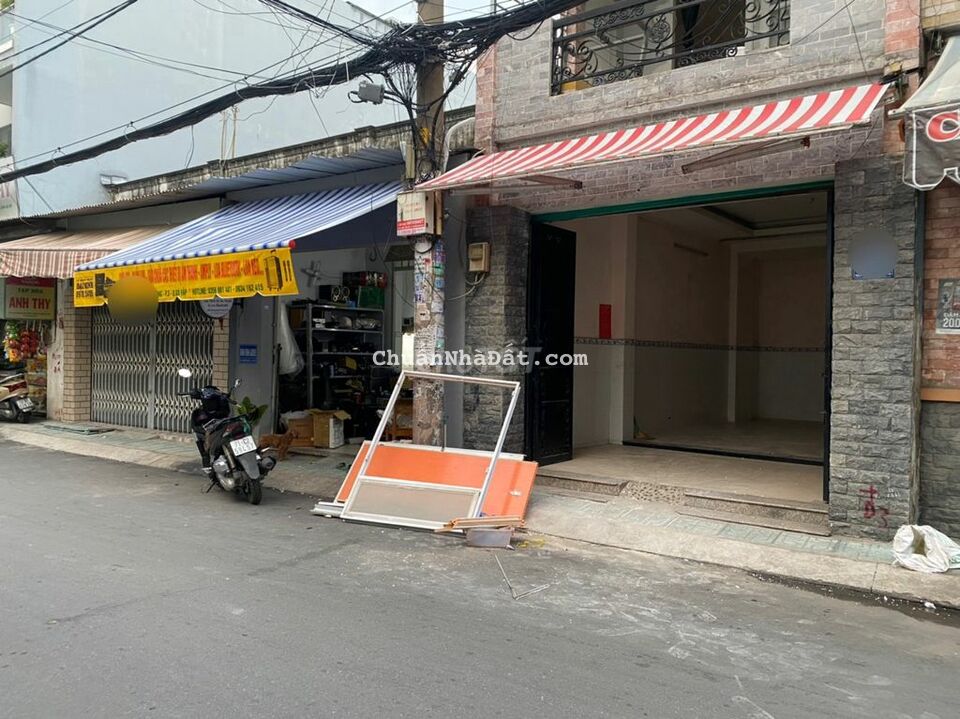 MẶT BẰNG 4X10 RIÊNG BIỆT CÓ BẾP VÀ TOALET HẺM XE TẢI NGUYỄN VĂN CÔNG