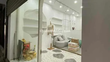 CHO THUÊ CỬA HÀNG MẶT NGÕ PHỐ LÝ NAM ĐẾ, HOÀN KIẾM