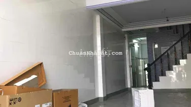Cho thuê nhà 3 lầu mặt tiền đường 2/4 phường Vĩnh Hải
