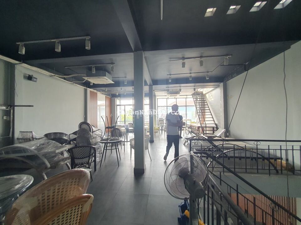 Cho thuê nguyên căn khu Bàu cát, f14, Tân Bình